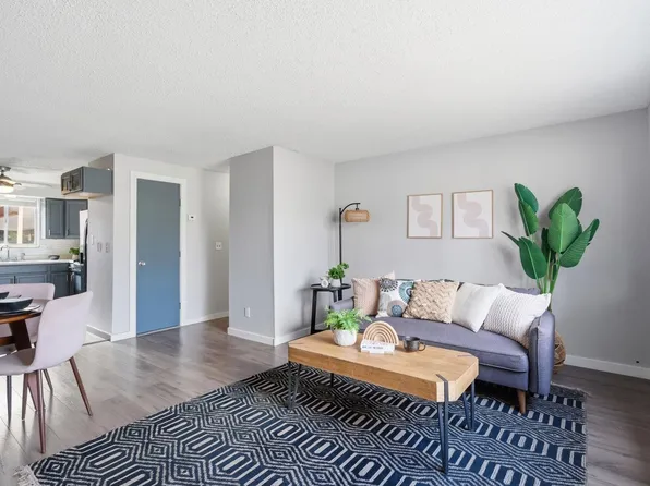 1404 Caddoa Dr #2, Loveland, CO 80538