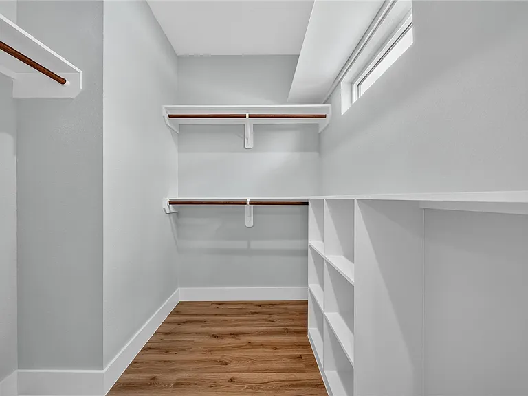 1836 Ferguson Way St #B — Photo 8