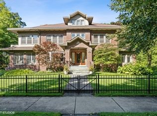901 Chestnut Ave, Wilmette, IL 60091