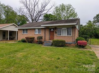 2308 English Dr, Charlotte, NC 28216