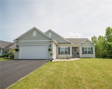 125 Forest View Ln, Minoa, NY, 13116