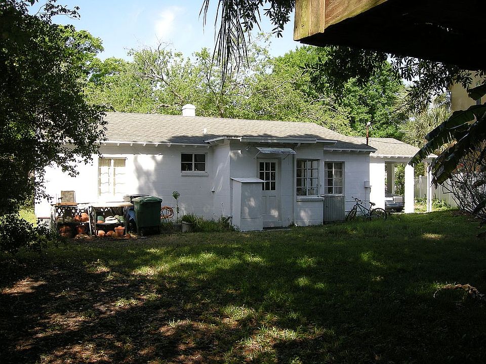 2nd image of 439 Lucerne Ave