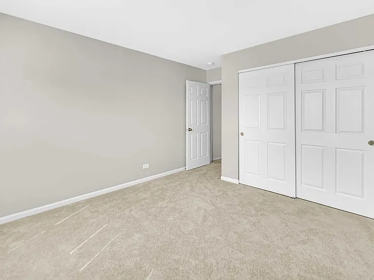 Genesee Dr — Photo 15