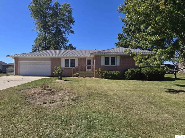 205 S Craig St, Clinton, MO 64735