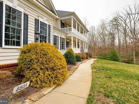5th image of 8803 General Griffins Ct