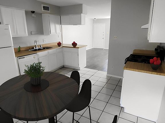 2nd image of 5630 Brookview Ct APT B