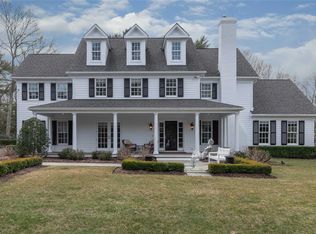 26 Mount Grey Rd, Stony Brook, NY 11790