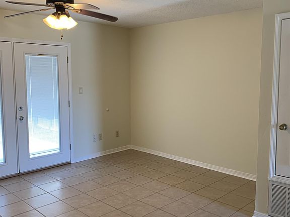 2nd image of 8175 Stonebrook Dr Unit 1