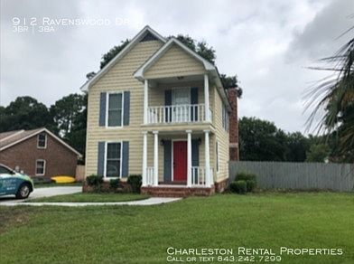 1st image of 912 Ravenswood Dr
