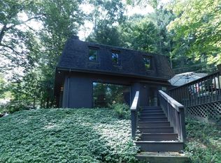 8157 Autumn Rd SW, Bowerston, OH 44695