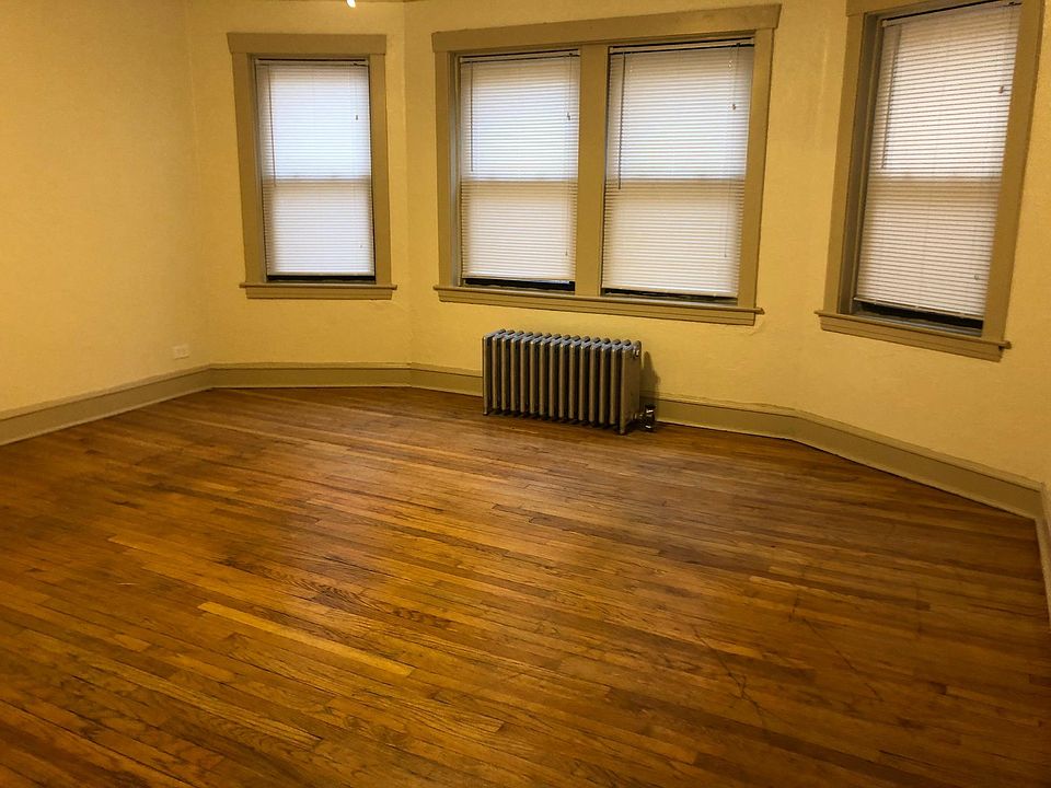1st image of 1008 S 13th Ave APT 2W