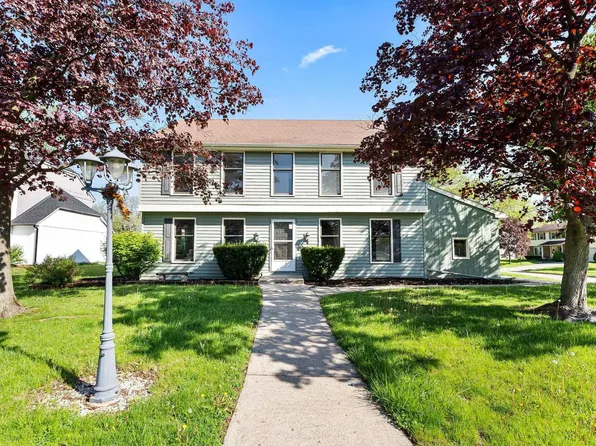 6025 Fitchburg Pl, Fort Wayne, IN 46815