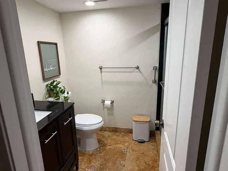 9417 Fontainebleau Blvd #2 — Photo 19