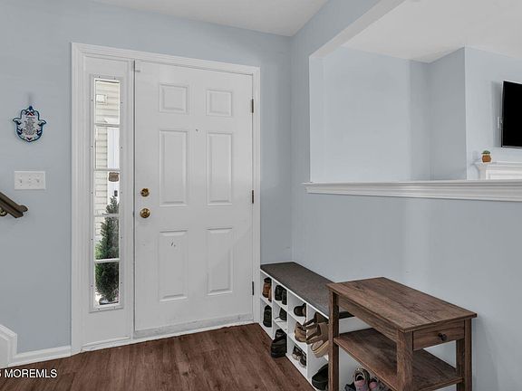 4th image of 30 Saint Paul Court