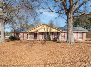 3004 Meadow St, Northport, AL 35475