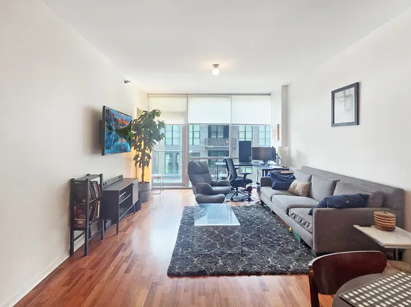 125 S Green St APT 509A, Chicago, IL 60607