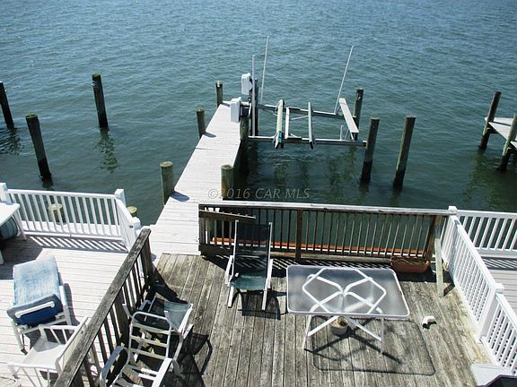 3rd image of 609 Bayshore Dr