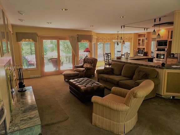2nd image of 14 Forestwood Dr