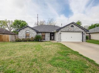 4004 Windfree Dr, College Station, TX 77845