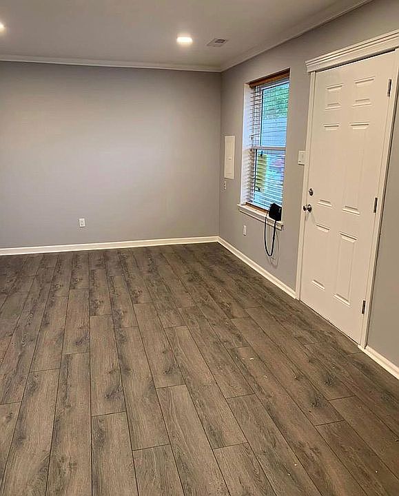 1st image of 10103 Northeast Blvd #15