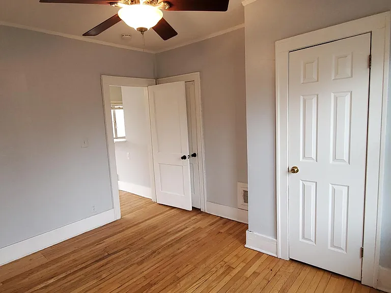 351 Edgewood Pl #2 — Photo 8