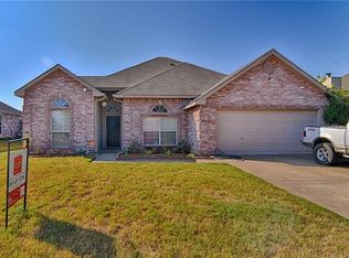 3022 Eagle Ln, Midlothian, TX 76065