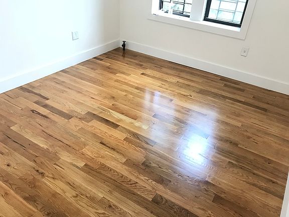 3rd image of 125 E 19th St #2E
