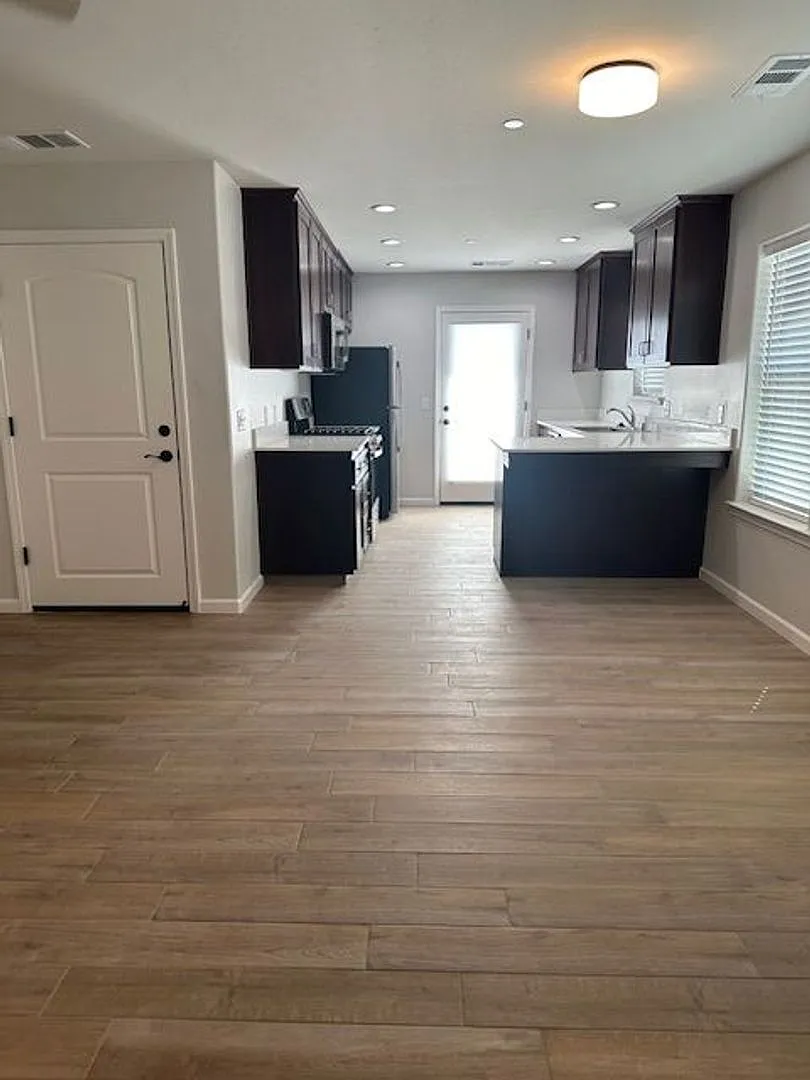 Oakmont Circle 4-Plex - Lot 2 — Photo 2