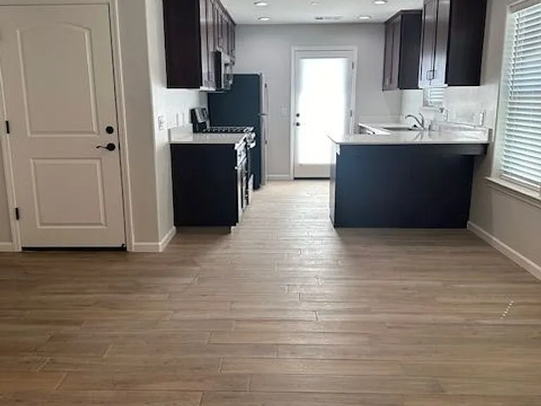 2380-2392 Oakmont Cir #2398 — Photo 2
