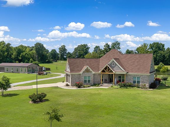 5th image of 4374 Gainesville Rd