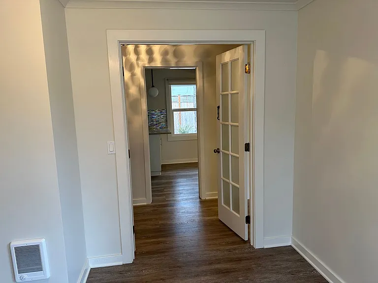 2484 Alder St — Photo 25