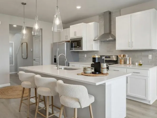 915 Nettle Ln, Fort Collins, CO 80524