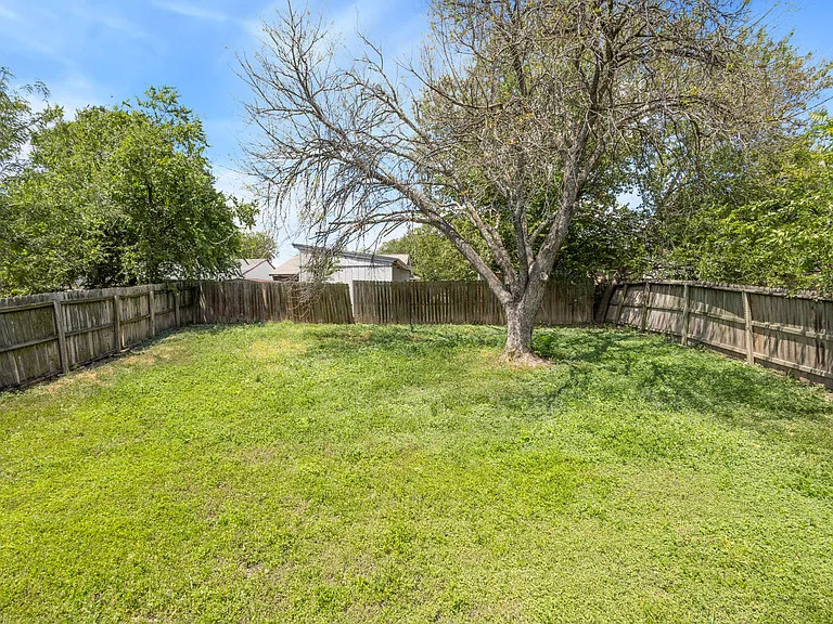 4003 Sunrise Creek Dr — Photo 20