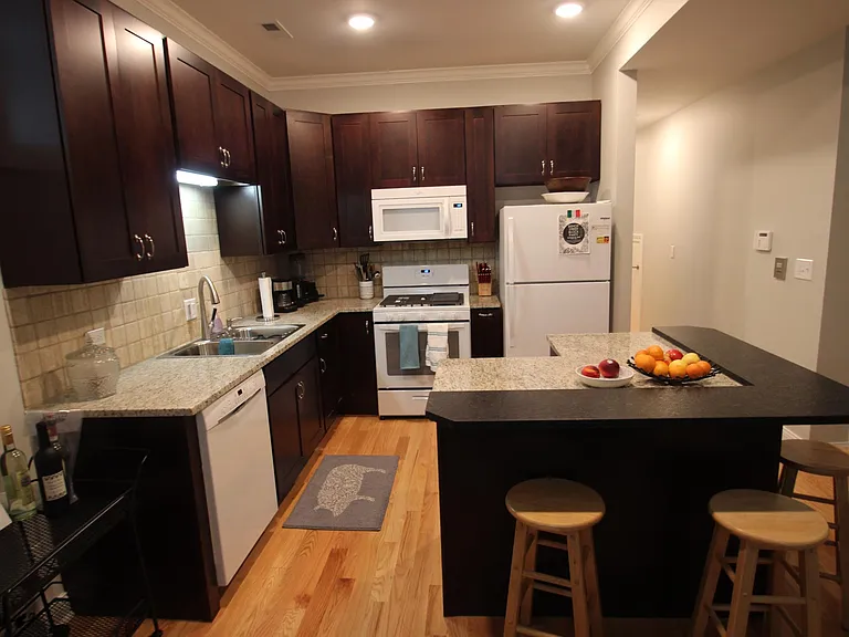 836 S Bishop St #BF — Photo 6