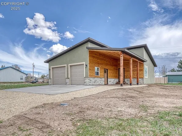 806 South St, Silver Cliff, CO 81252