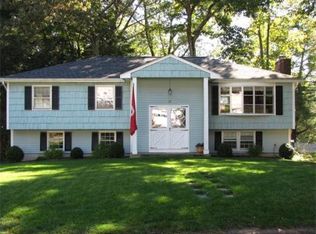 12 Elmcrest Cir, Walpole, MA 02081