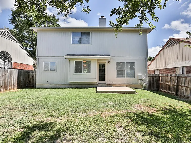 917 Minturn Ln — Photo 32
