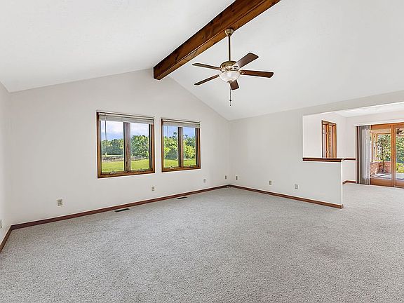 5th image of 1324 N 1100th Rd