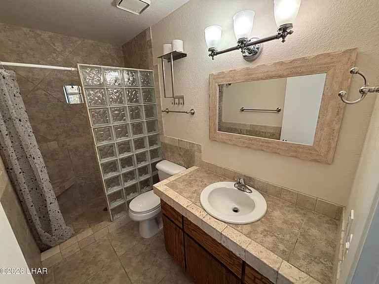 1720 Bahama Ave #B-7 — Photo 9