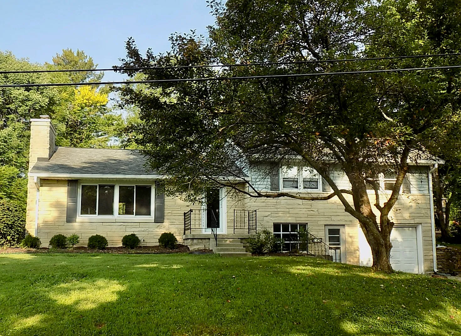 3 bed, 1988 sqft, $2,200 — Photo 4