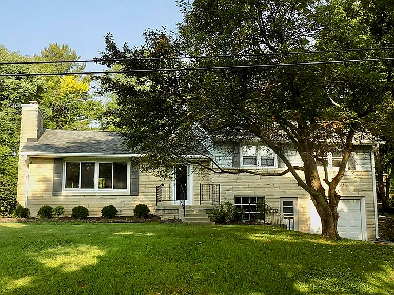 1408 S Longwood Dr — Photo 4