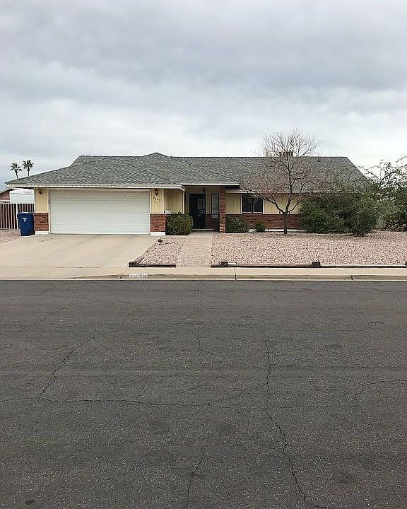 1st image of 5442 E Carmel Ave