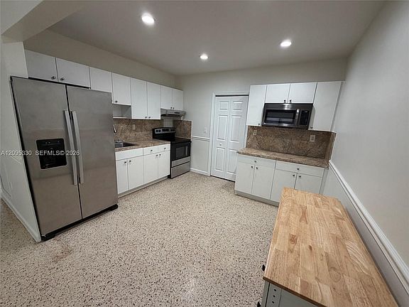 2nd image of 1047 SW 76th Ave #1045