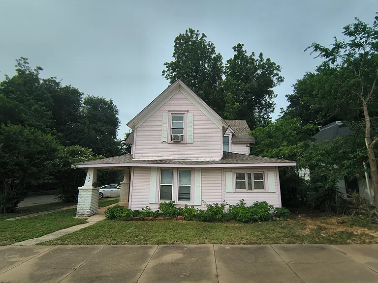 402 E Warner Ave — Photo 14