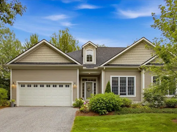 63 Ian Place, Williston, VT 05495