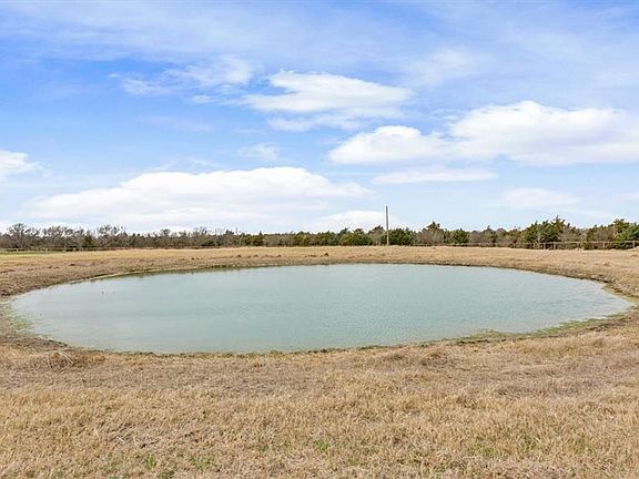 5th image of 489 County Road 427