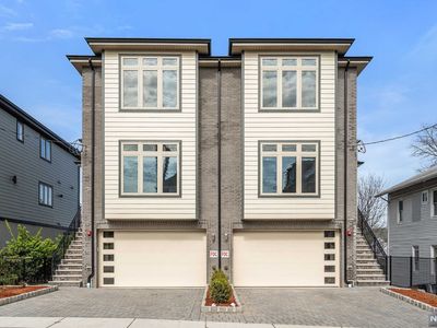 805 Fairview Ln #A, Fort Lee, NJ, 07024