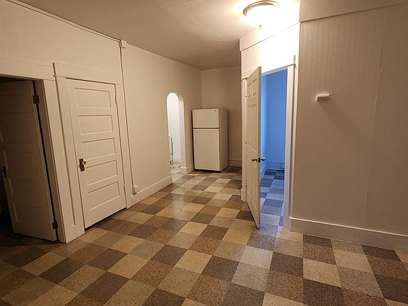 2nd image of 410 N Tower Ave APT 7