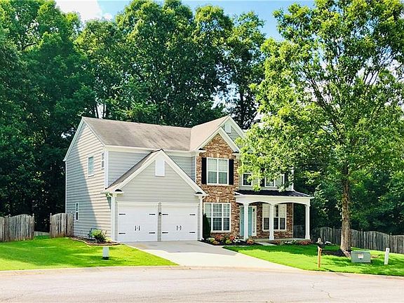 3rd image of 100 Neetle Close Dr