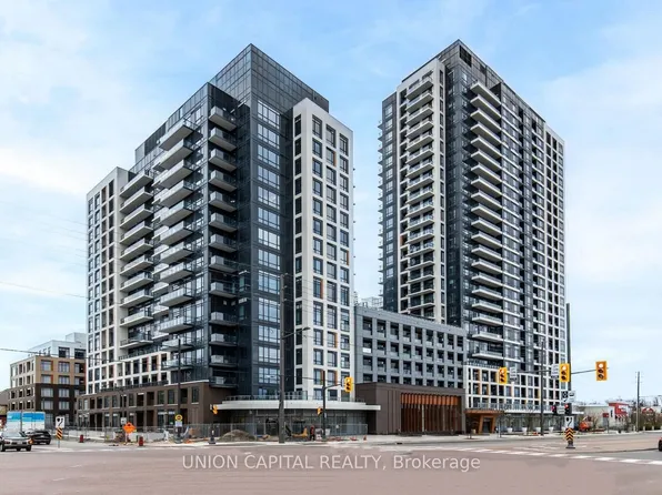 7950 Bathurst St, Vaughan, ON